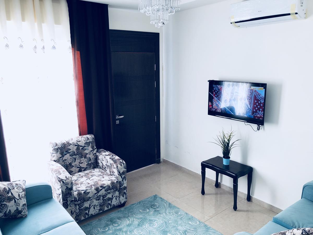 Alqimah Hotel Apartments Аман Екстериор снимка