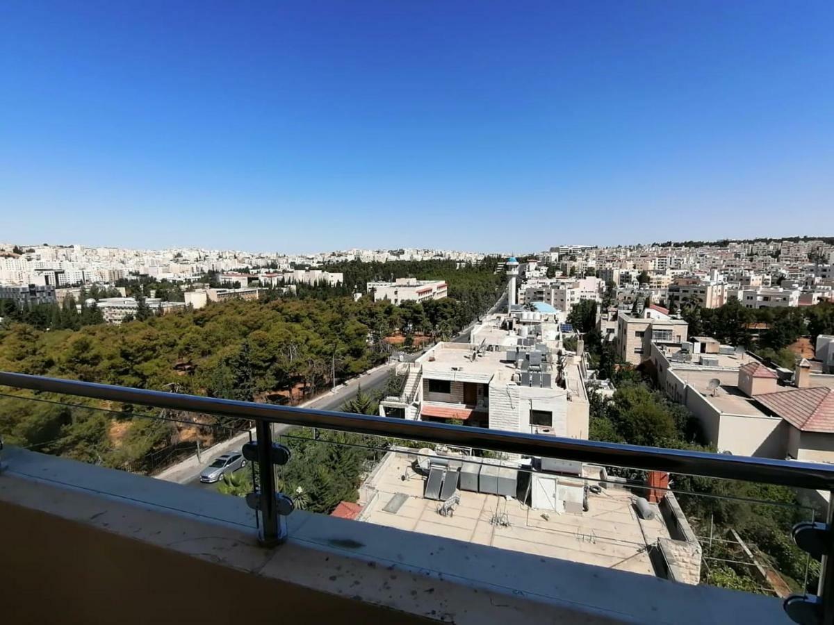 Alqimah Hotel Apartments Аман Екстериор снимка