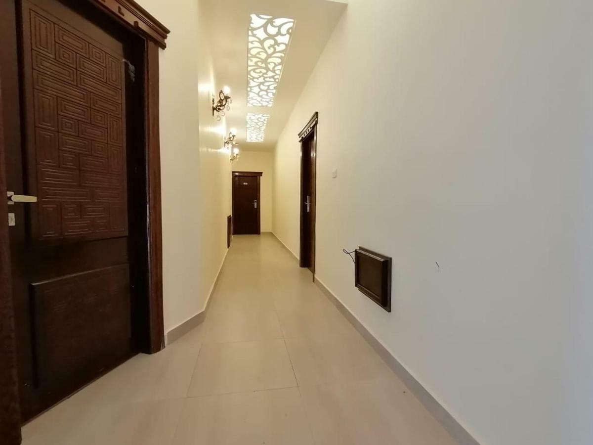 Alqimah Hotel Apartments Аман Екстериор снимка