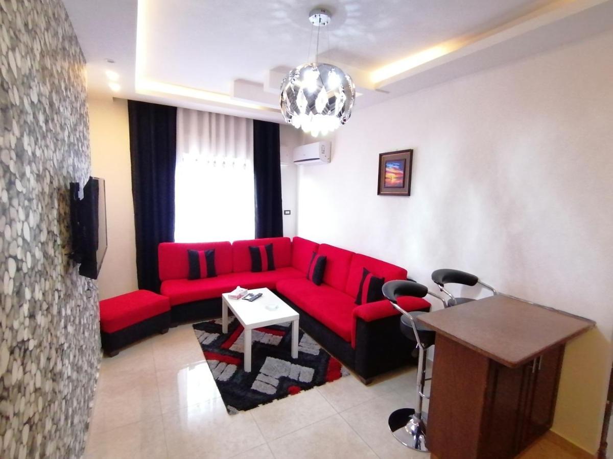Alqimah Hotel Apartments Аман Екстериор снимка